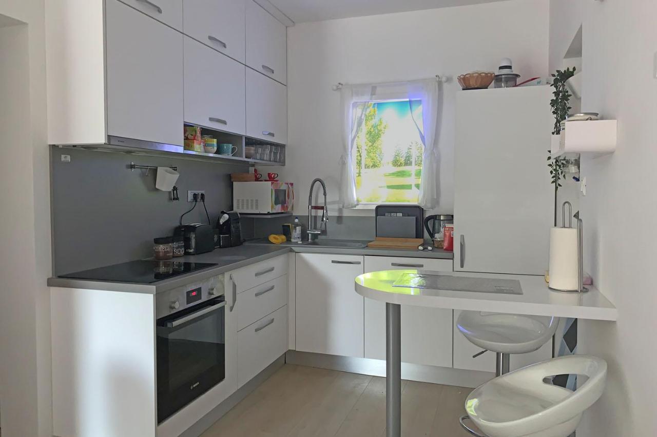 Apartment Maksimir Yard Zagreb Exteriör bild